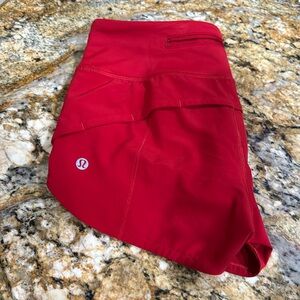 Lululemon shorts - size 2 - excellent condition